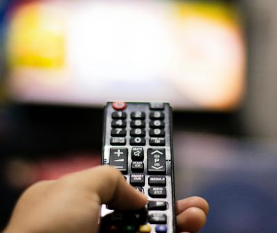 Cutting the Cord: Alternatives to Cable for Cheap TV Services